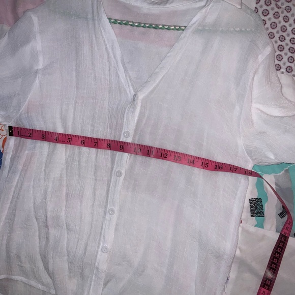 handmade‎ sheer flowy button up top - Picture 8 of 9